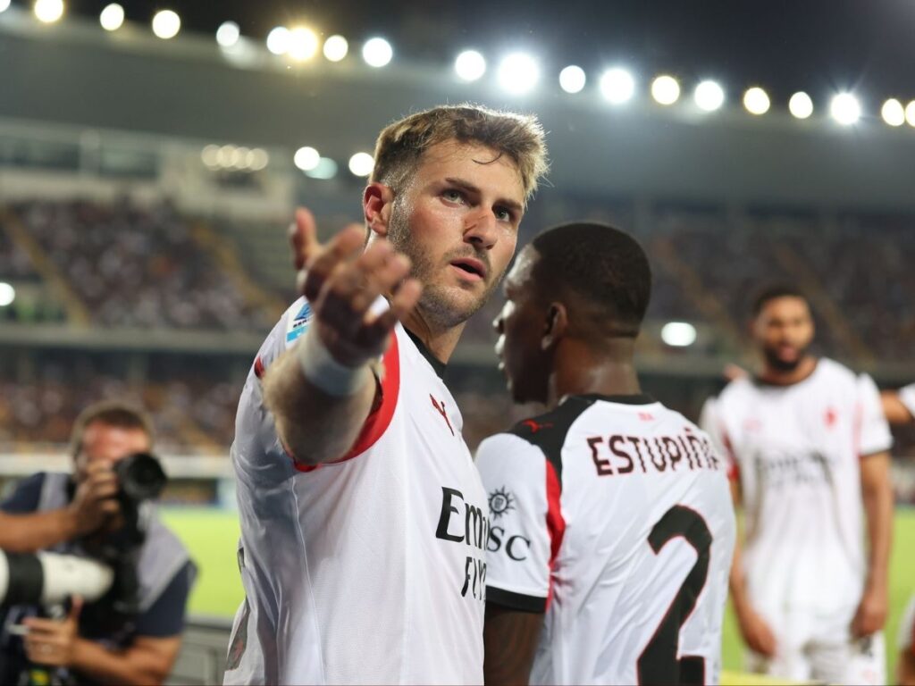 Santiago Gimenez alla fine è rimasto al Milan. Ora tocca all'allenatore Massimiliano Allegri valorizzare l'attaccante messicano. Come?