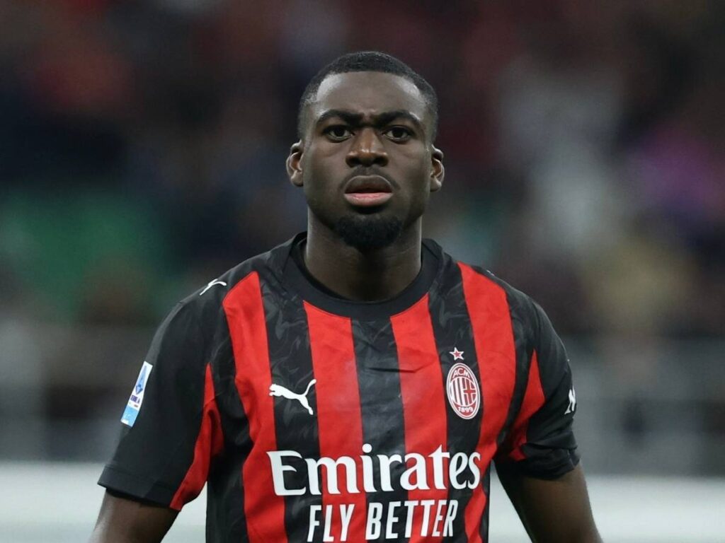 Fofana: "Giochiamo per il Milan, normale pensare allo Scudetto". Poi parla di Leao
