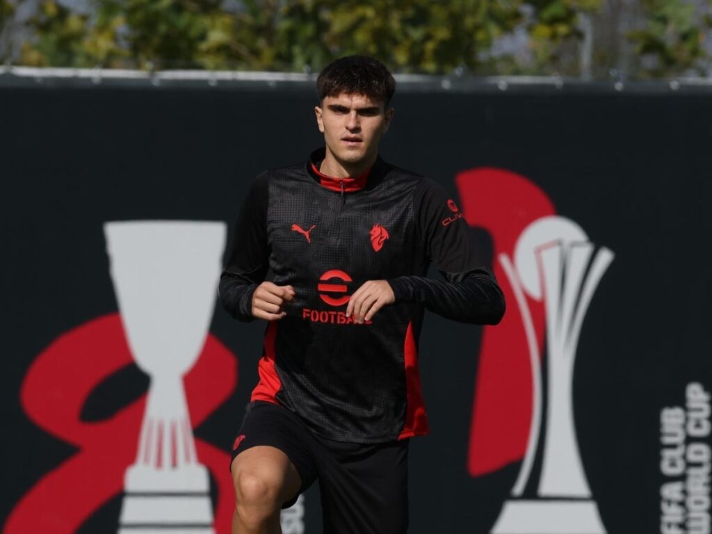 Juventus-Milan, Bartesaghi: l'importanza del Milan Futuro. L'Arsenal ...