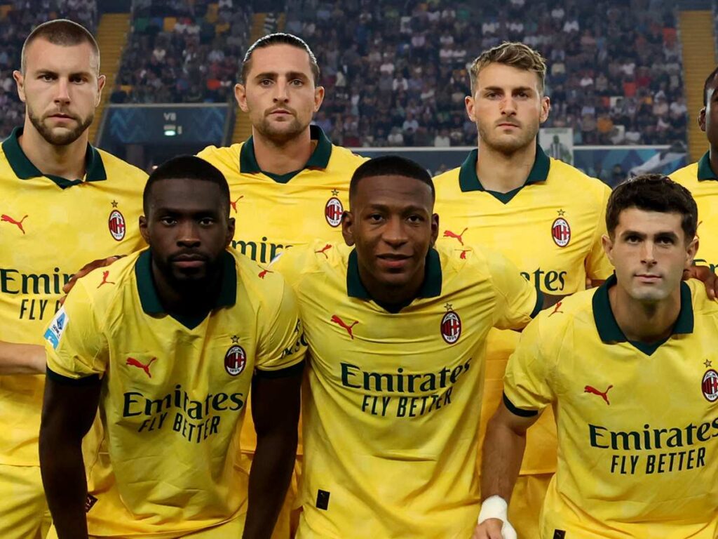 Milan-Fiorentina in maglia gialla
