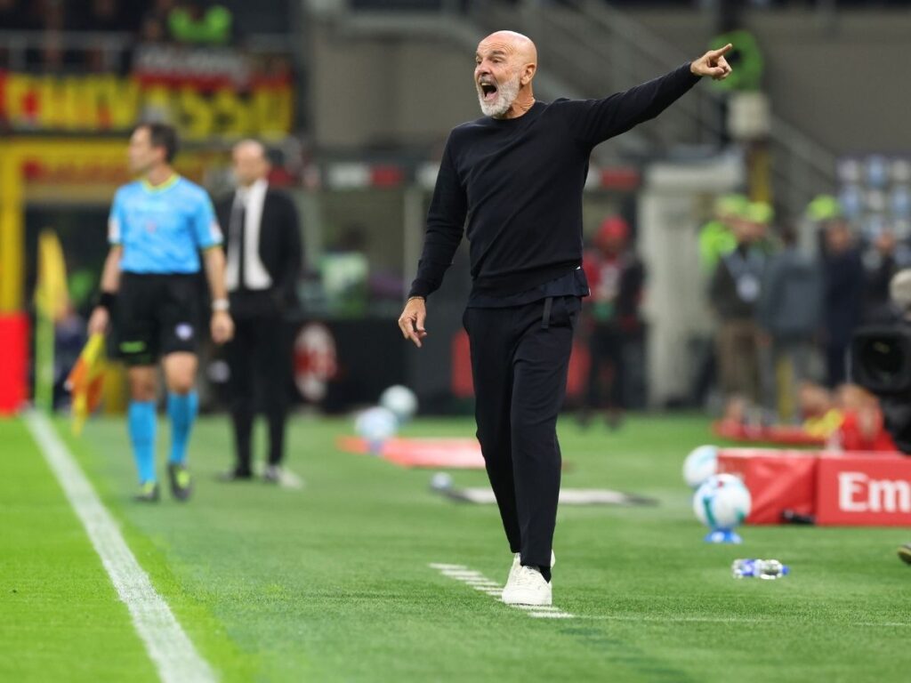 Pioli, polemica con Toni dopo Milan-Fiorentina: "Ma le vedete le partite? Vi ho sentiti prima"