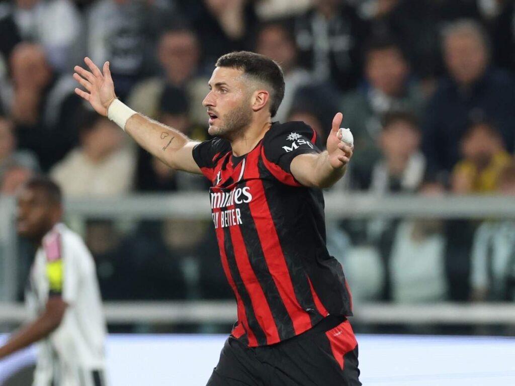 Gimenez e Pulisic: giro del Mondo per l'attacco del Milan. Mentre Leao ...