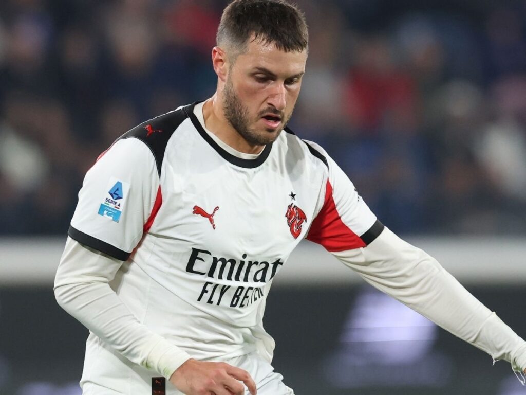 Atalanta-Milan, altra prestazione negativa di Gimenez: contro la Roma...