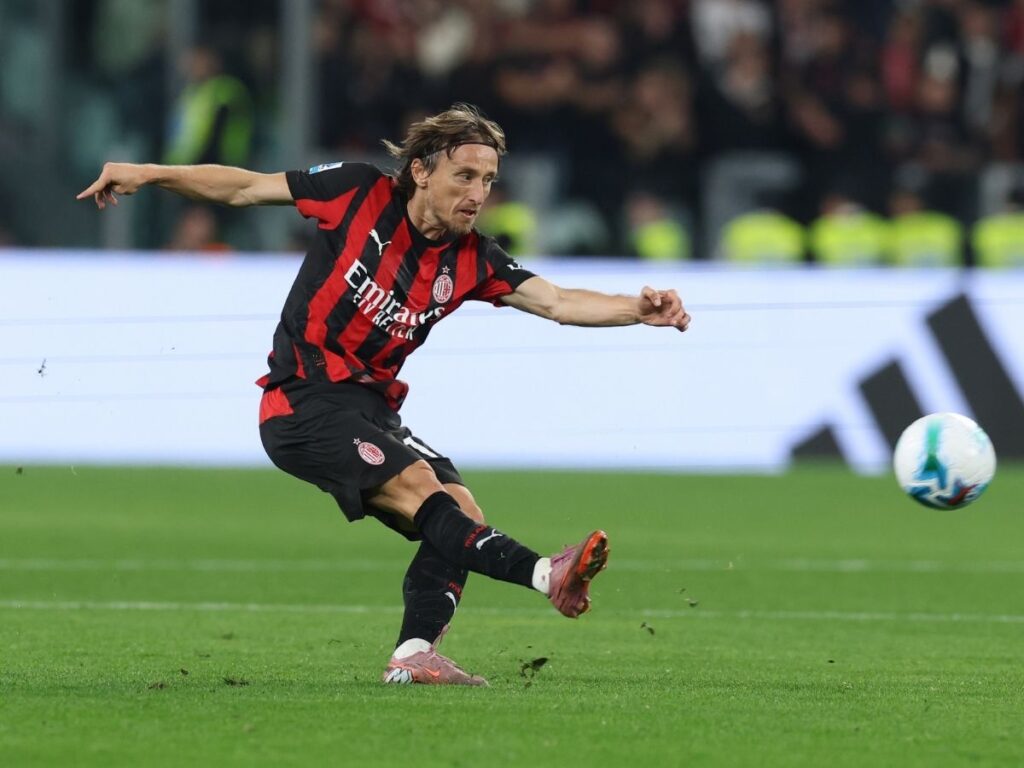 La classifica dei giocatori con più passaggi completati in Serie A: Modric in testa