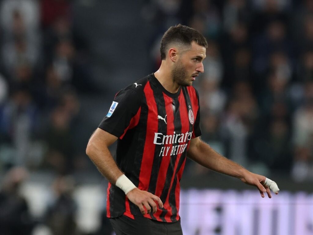 Ravezzani: "Gimenez oggi è un punto di riferimento essenziale per il Milan"