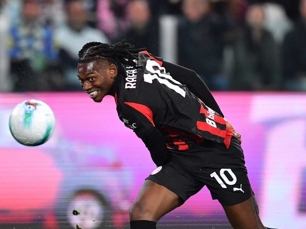 Milan, Caressa: "Leao non c'è più tempo. Occhio a ..."