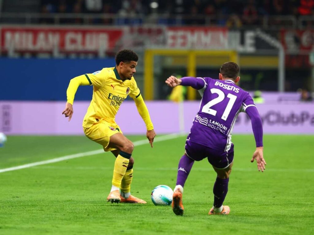 Milan-Fiorentina 0-1, Gosens porta in vantaggio gli ospiti | Serie A News
