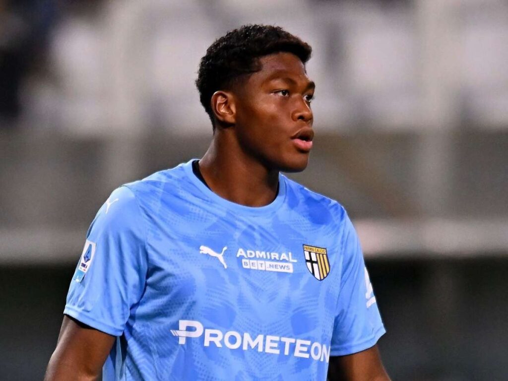 Suzuki e Maignan, destini incrociati: quale portiere per il Milan? Tutti gli scenari