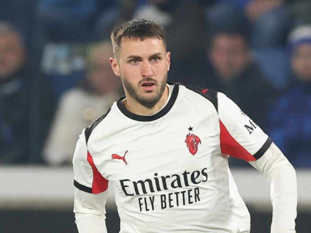 Giménez, sveglia o addio: il 'Bebote' si gioca la permanenza al Milan nei prossimi due mesi