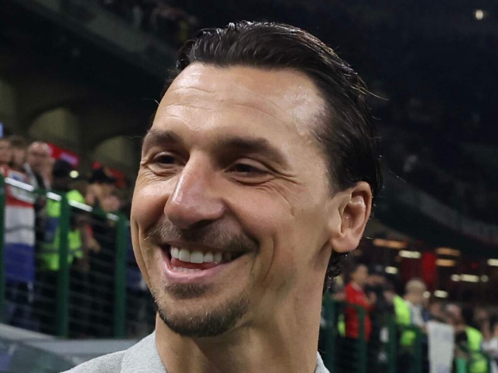 Milan, auguri a Ibrahimovic per il 44° compleanno: "Campione e leader dentro e fuori dal campo"
