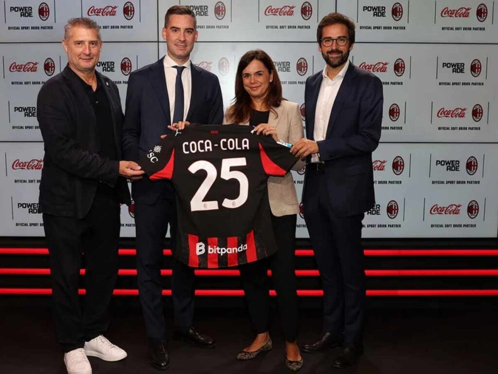 Coca-Cola diventa Official Soft Drink Partner del Milan: il comunicato ufficiale