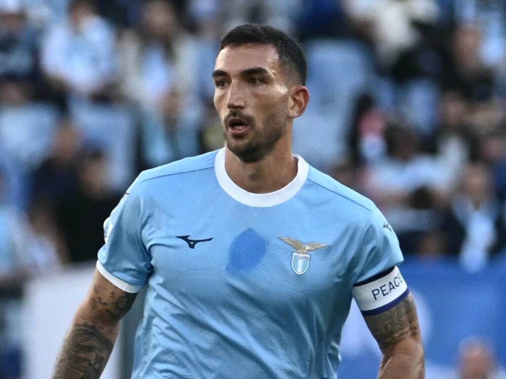 Lazio, lesione al polpaccio per Cataldi: salterà la sfida di sabato contro il Milan