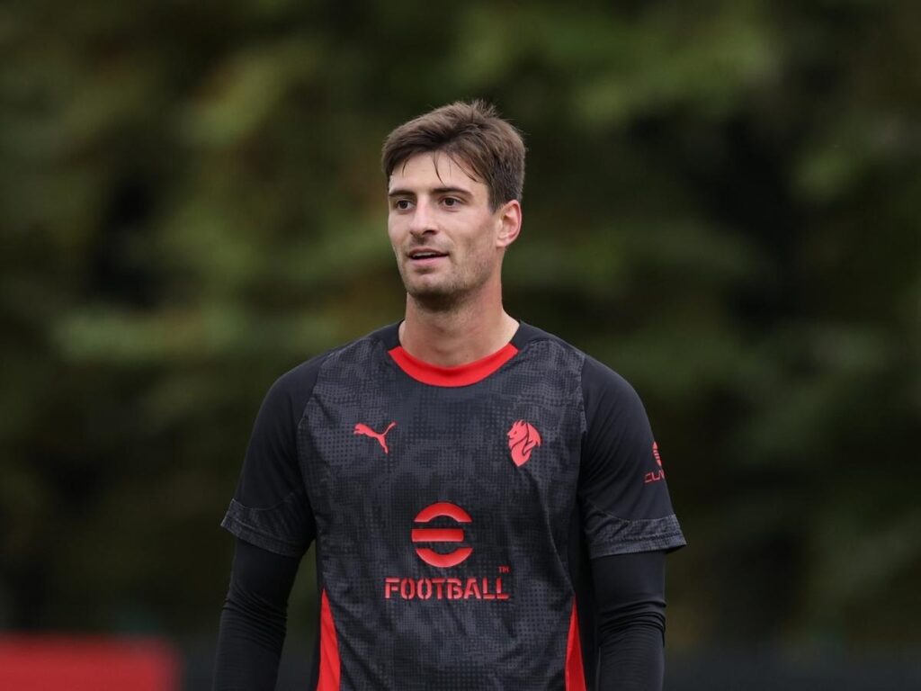 Gabbia colonna del Milan: il difensore sogna un altro derby da protagonista