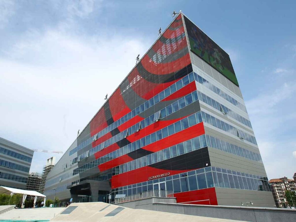 Milan, oggi Assemblea degli Azionisti: terzo bilancio in utile di fila per il club rossonero