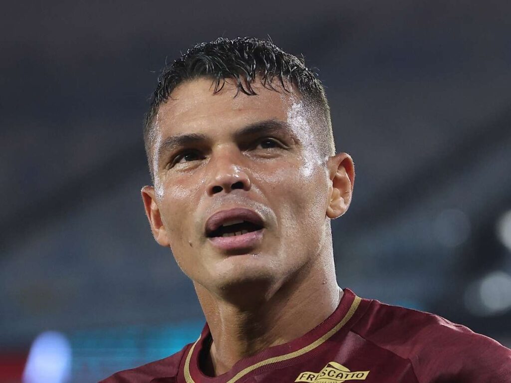 Milan, ti serve un difensore esperto: perché non pensare a Thiago Silva? Sarebbe l'ideale