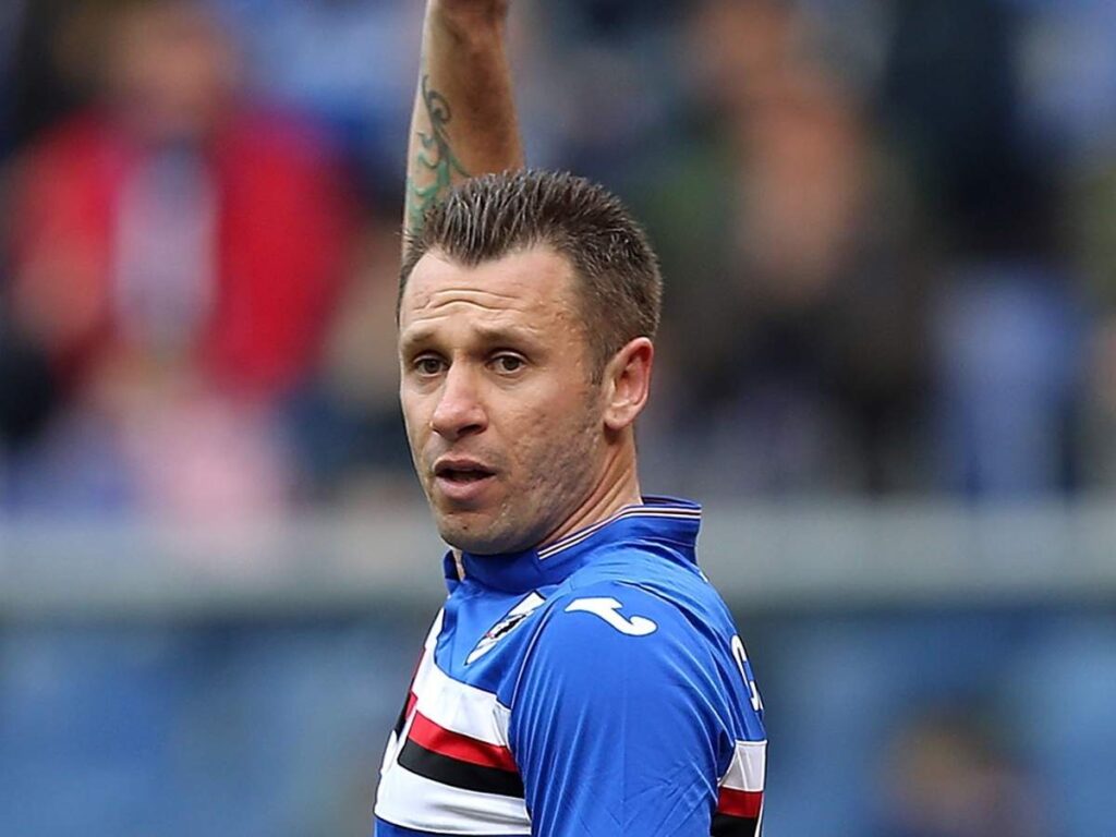 Milan, Cassano: "Leao può pulire i piedi di Insigne. Ha Mendes che ..."