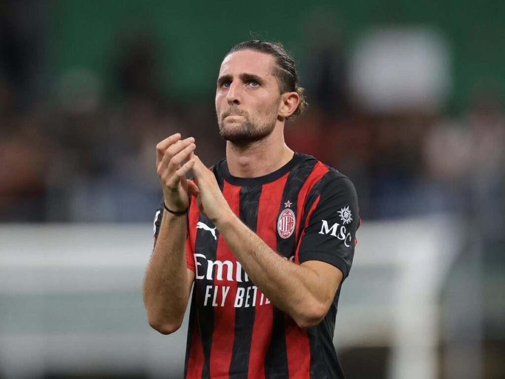 Milan, Rabiot: "Scudetto? Abbiamo una squadra forte e un bel gruppo. Ma è ancora lunga"