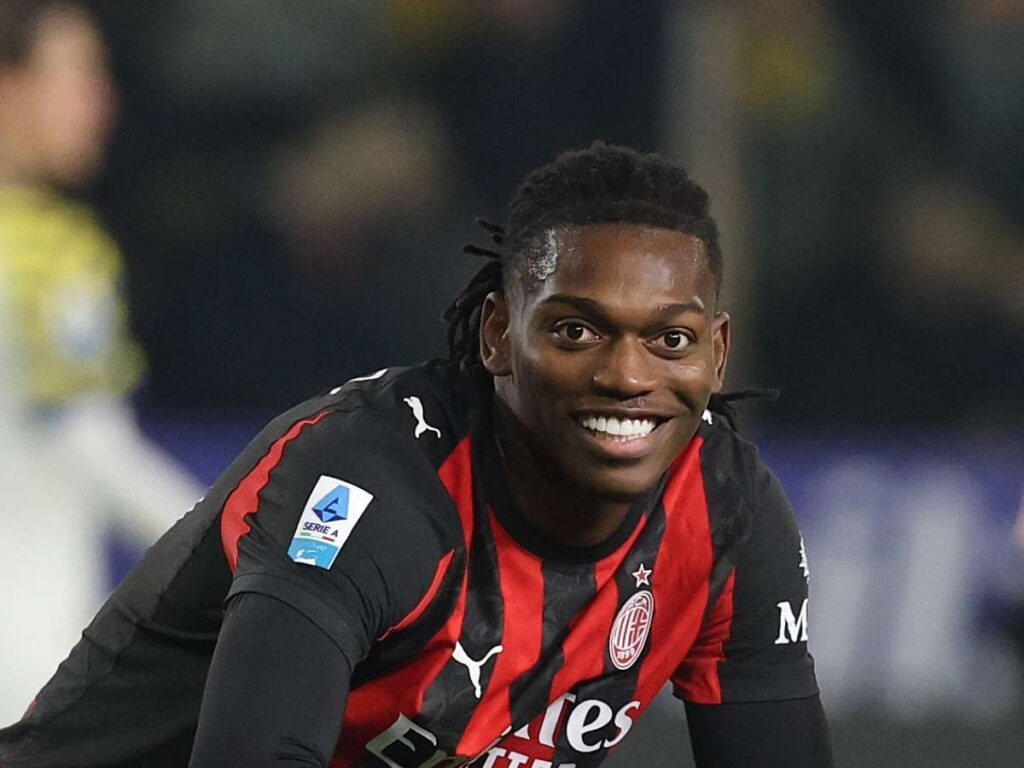 Leao può giocare davvero da prima punta: contro il Parma segnali davvero importanti per il Milan