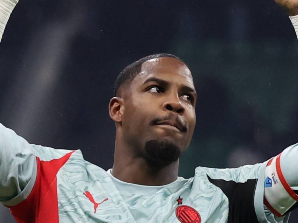 La carica di Gabbia e Maignan. Landucci al portiere del Milan: "Sei il più forte del mondo"