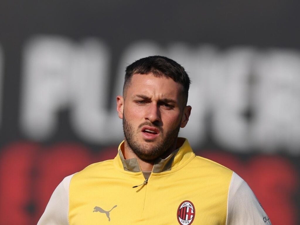 Infortuni Milan: Gimenez, ecco i possibili tempi di recupero. Pulisic recuperato. Mentre Rabiot ...