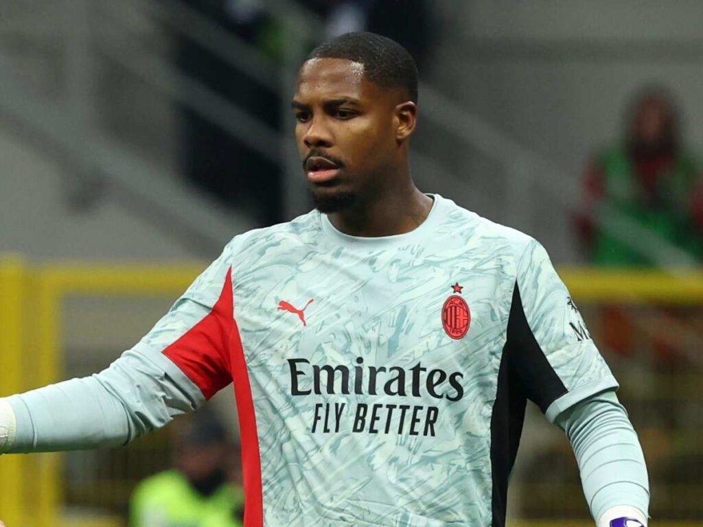 Il Milan si prende il derby, l'Inter reagisce così: i nerazzurri piombano su Maignan