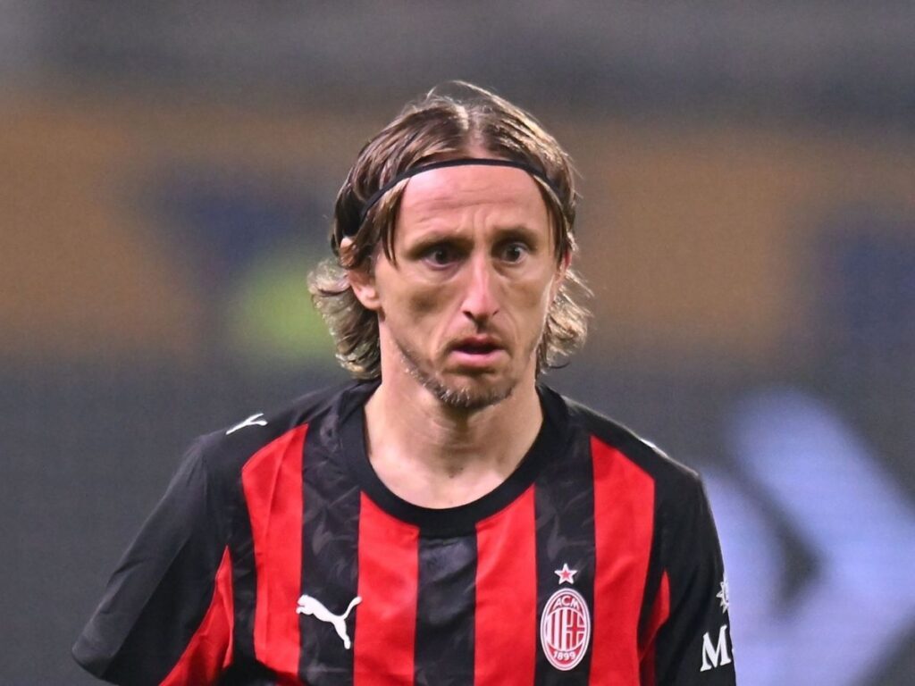 Inter-Milan, Chivu prepara una mossa tattica per limitare Modric: i dettagli