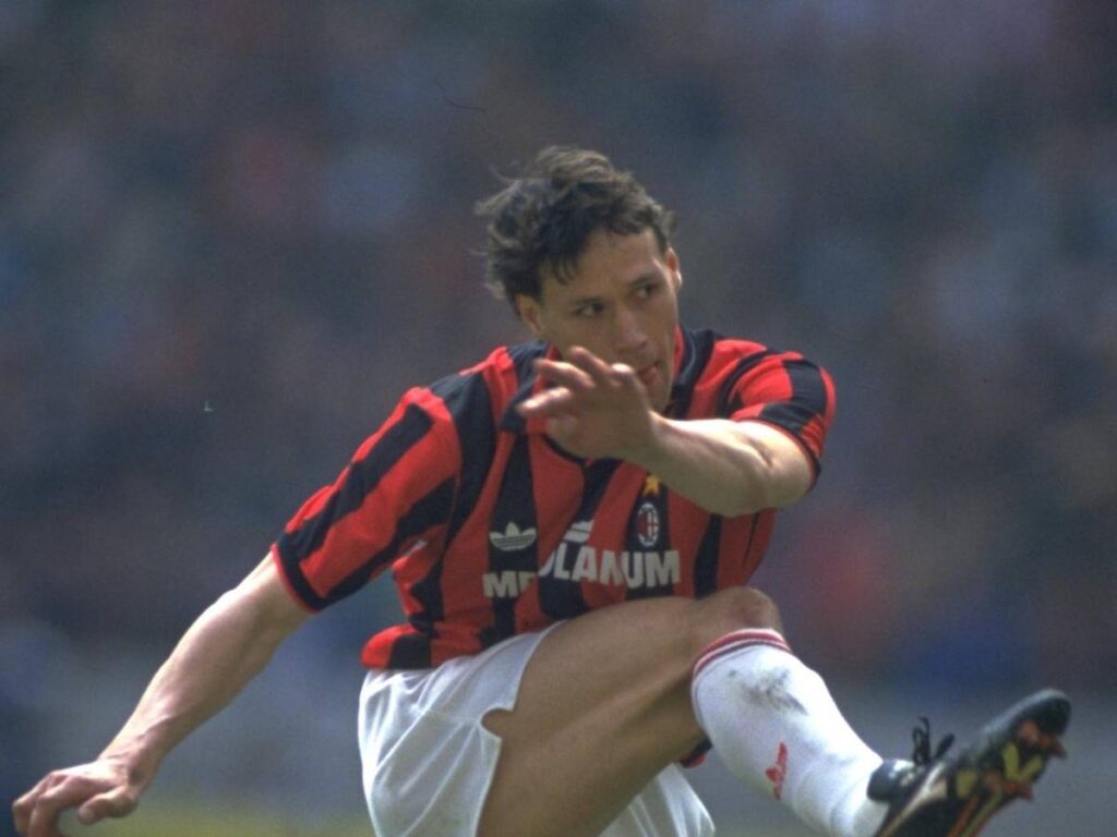 Van Basten: 33 anni fa il poker in Milan-Goteborg. Magia in rovesciata