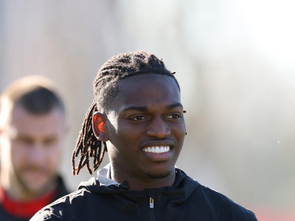 Milan-Lazio, attacco sulle spalle di Leao: le parole di Allegri 'pesano'