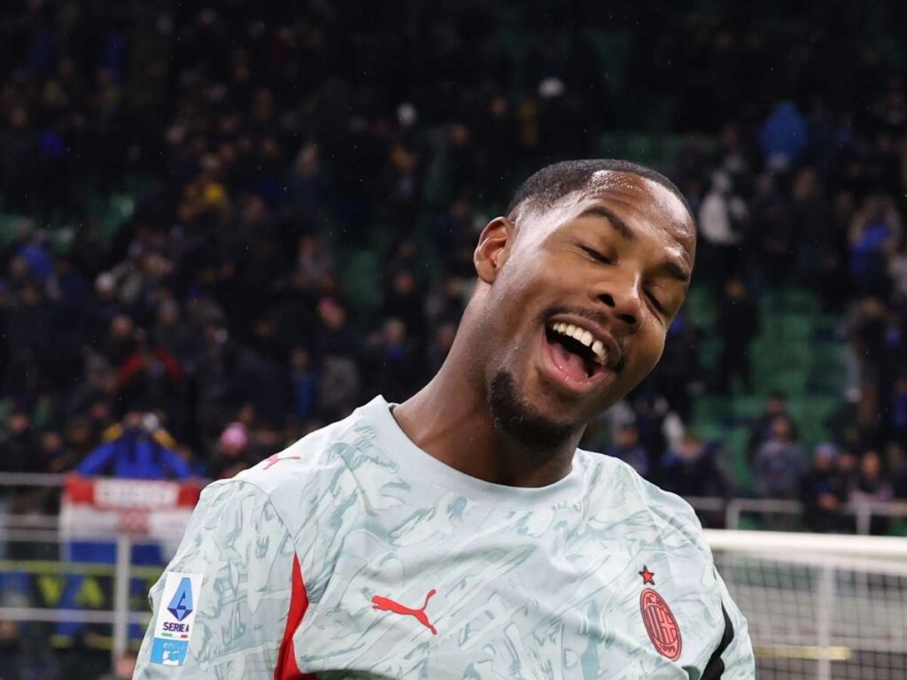 Pedullà: "Maignan non andava portato in scadenza. Andava blindato. Ti porta ..."