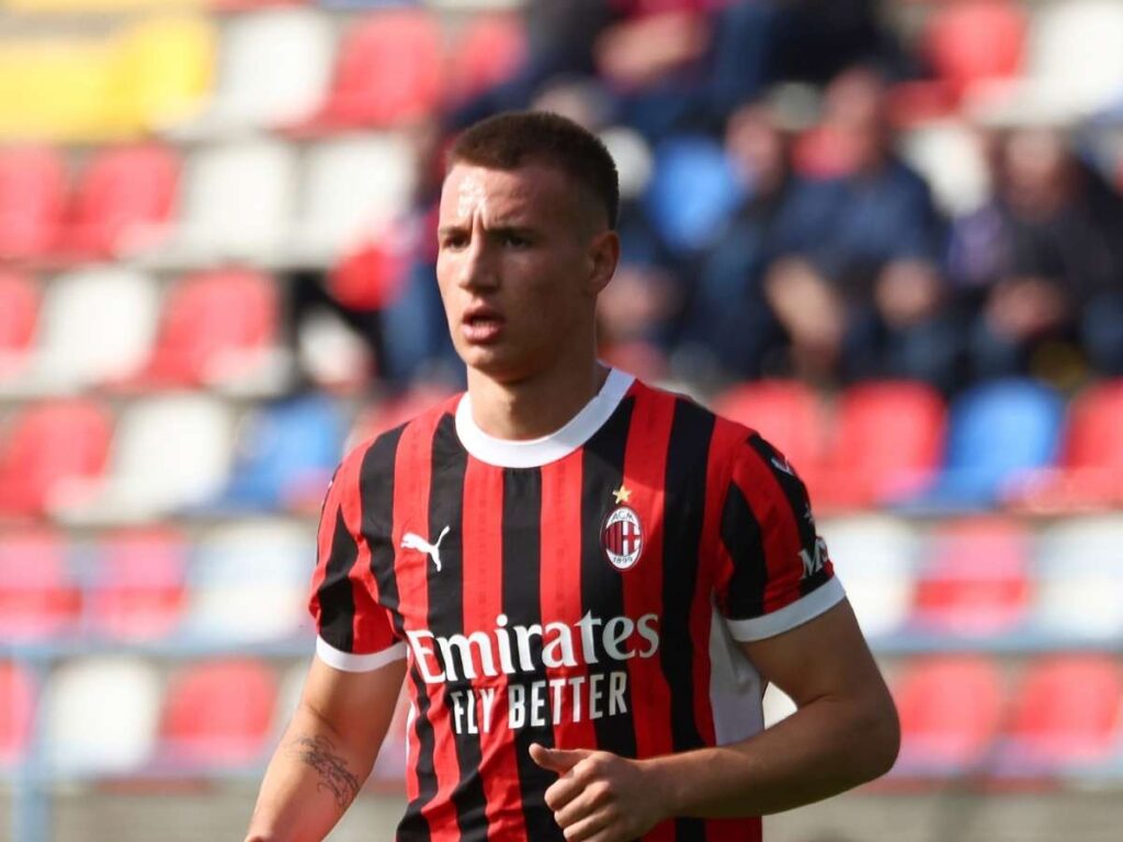 L'ex Milan Futuro Longo: "Camarda? La gestione poteva essere migliore"