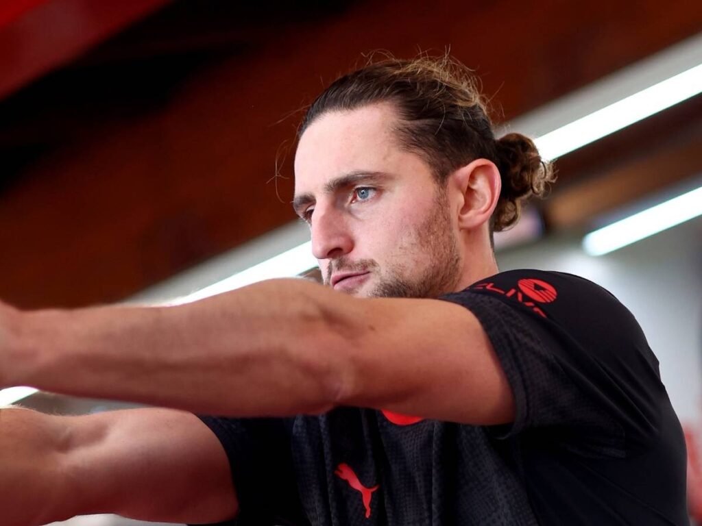 Infortuni Milan, niente amichevole per Gimenez e Rabiot: le ultime novità verso il derby