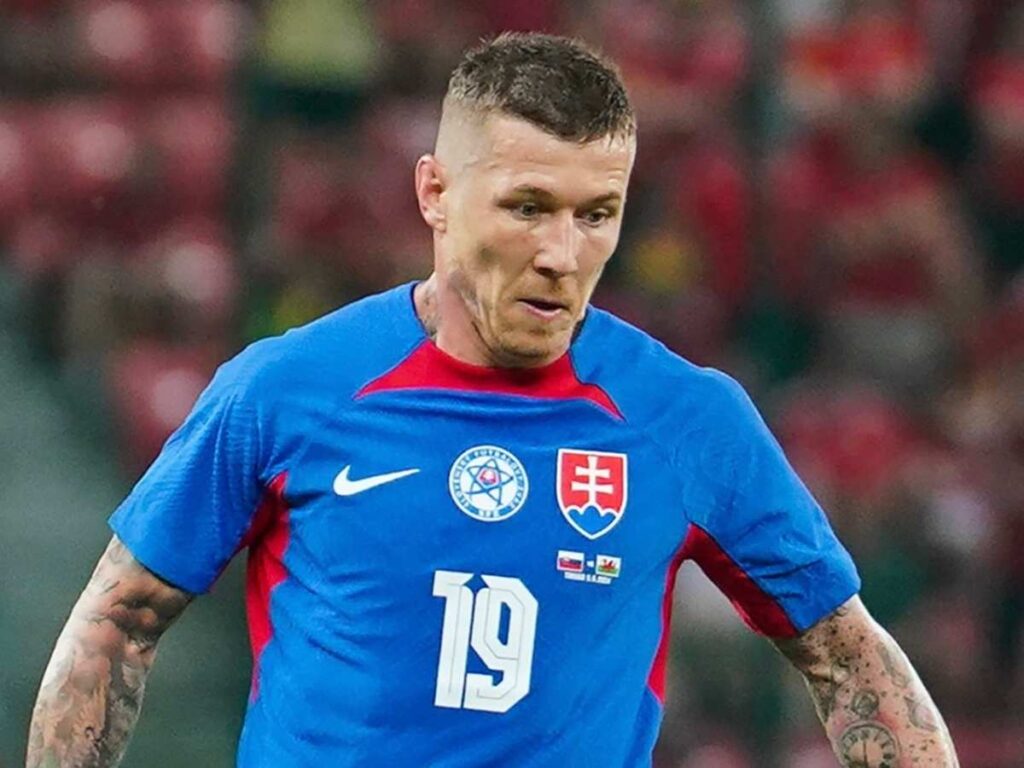Ex Milan, la precisazione di Kucka su Leao: "Ecco perché dissi quelle cose su di lui"