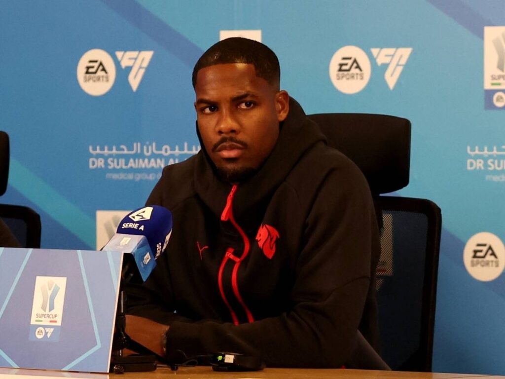 Maignan alla vigilia di Napoli-Milan: "Mi sento bene: do il massimo per squadra, club e tifosi"