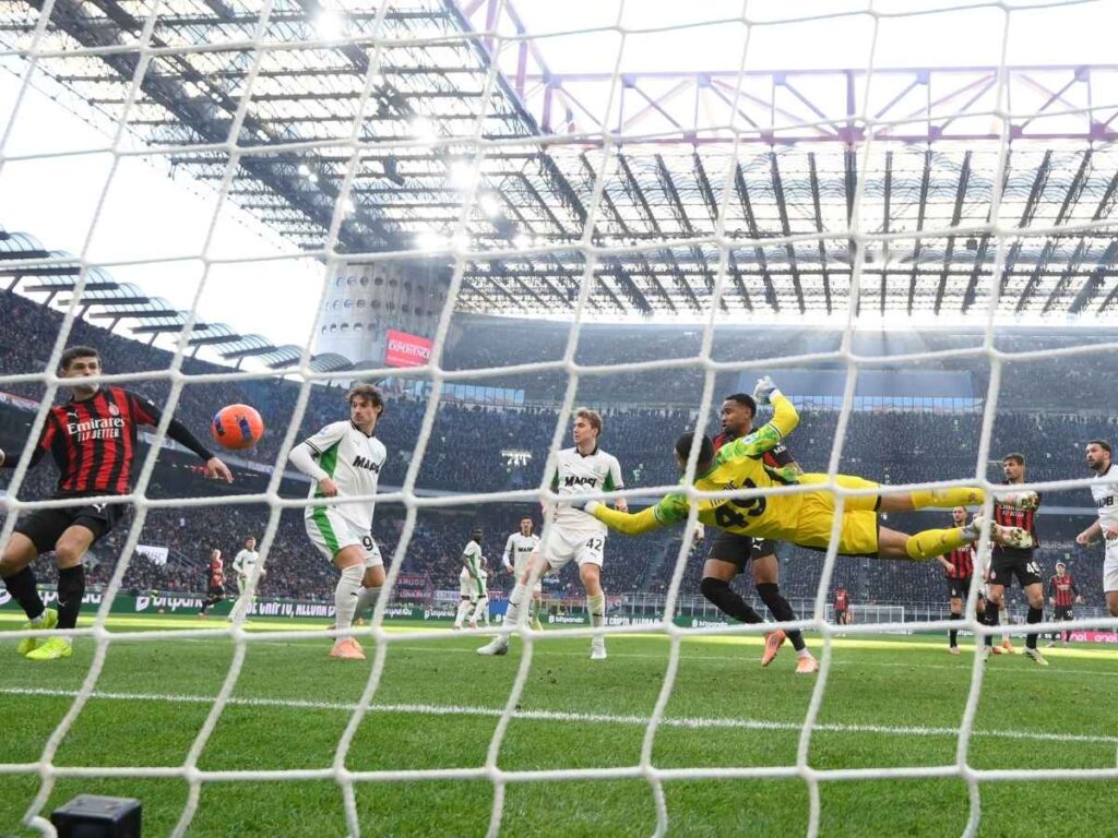 Marchegiani dopo Milan-Sassuolo: "Gol annullato a Pulisic? Candé si lascia cadere"