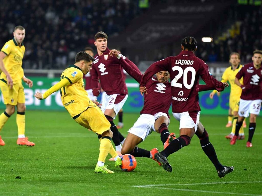Milan, 'Capitan America' castiga il Torino: doppietta di Pulisic e primo posto in Serie A
