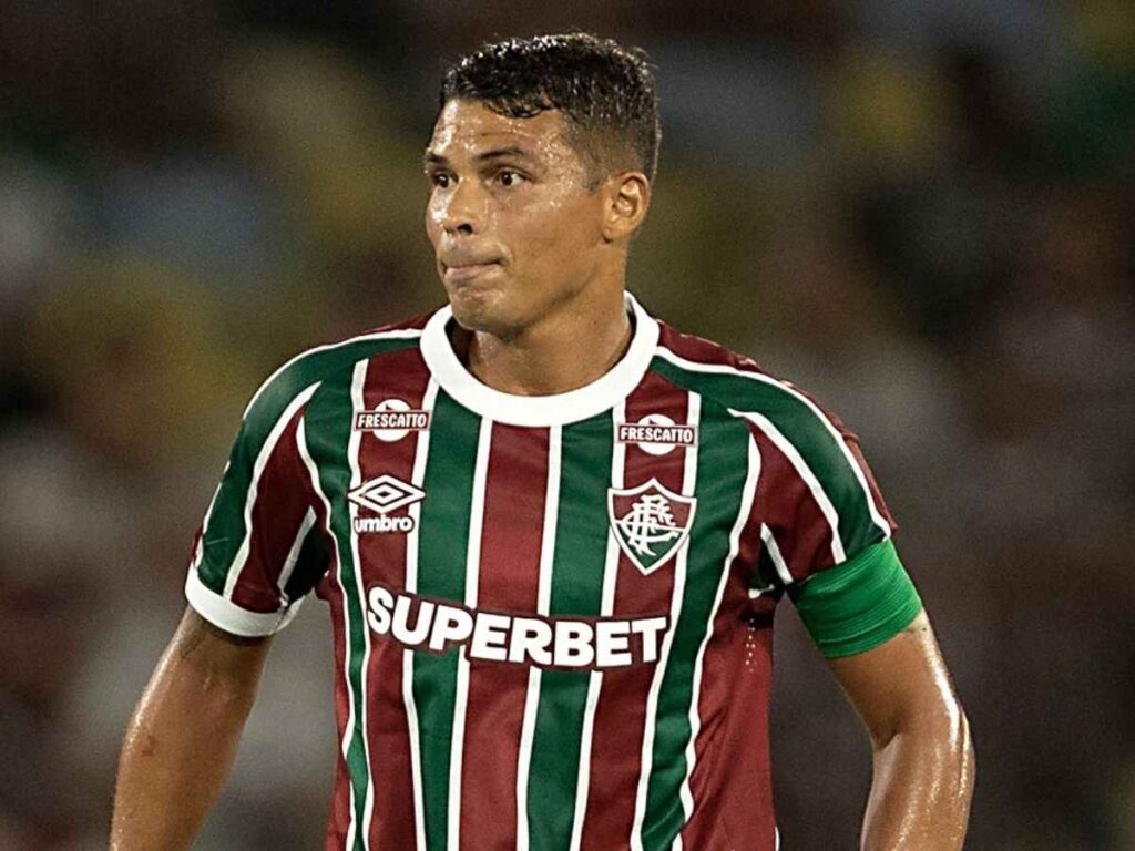 Milan, difensore cercasi: Allegri vuole subito Thiago Silva. La situazione attuale