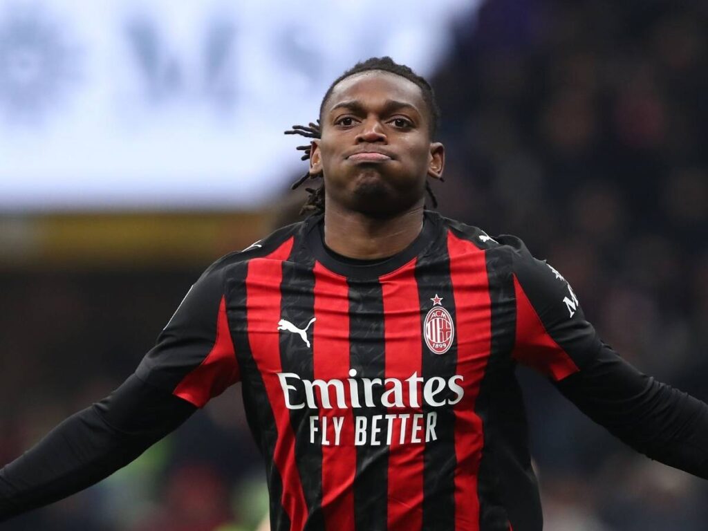 Calciomercato Milan, Longari: "Leao? Si valuta il rinnovo per ..."