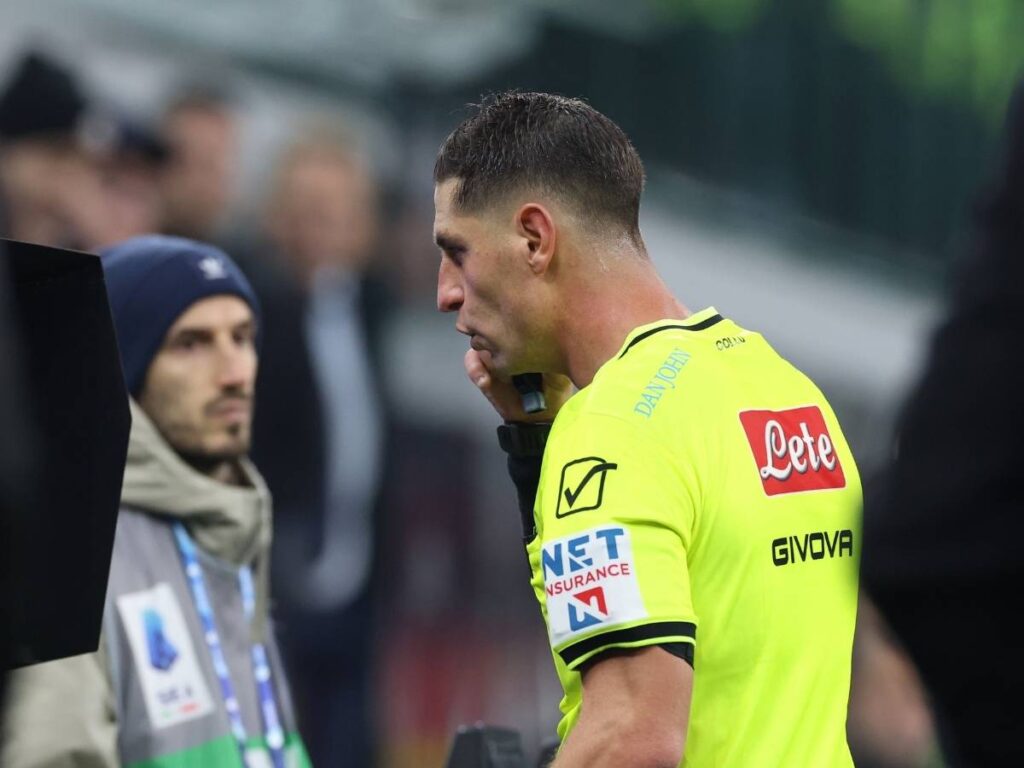 Mauro contro il VAR: "Non ha fatto altro che essere moviola in campo. È un’aberrazione"