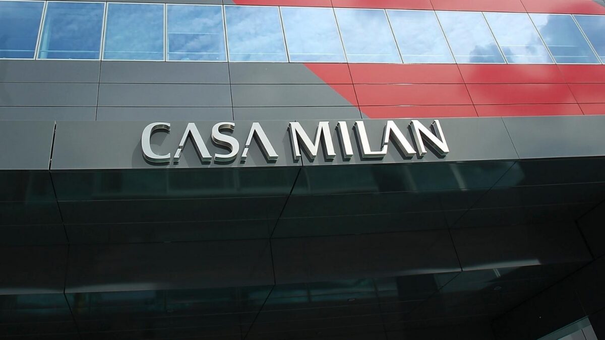 Il punto su Andrej Kostić, attaccante preso dal Milan per il calciomercato estivo 2026
