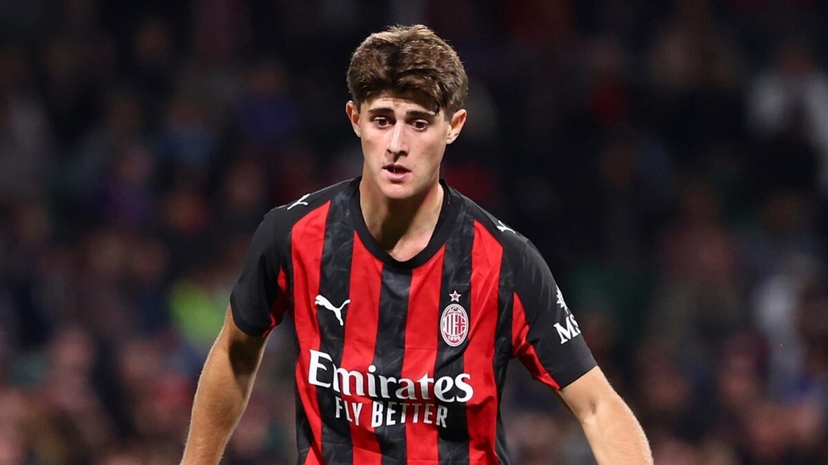 Mattia Liberali, attaccante Catanzaro, qui con la maglia del Milan, può finire al Torino nel calciomercato estivo 2026