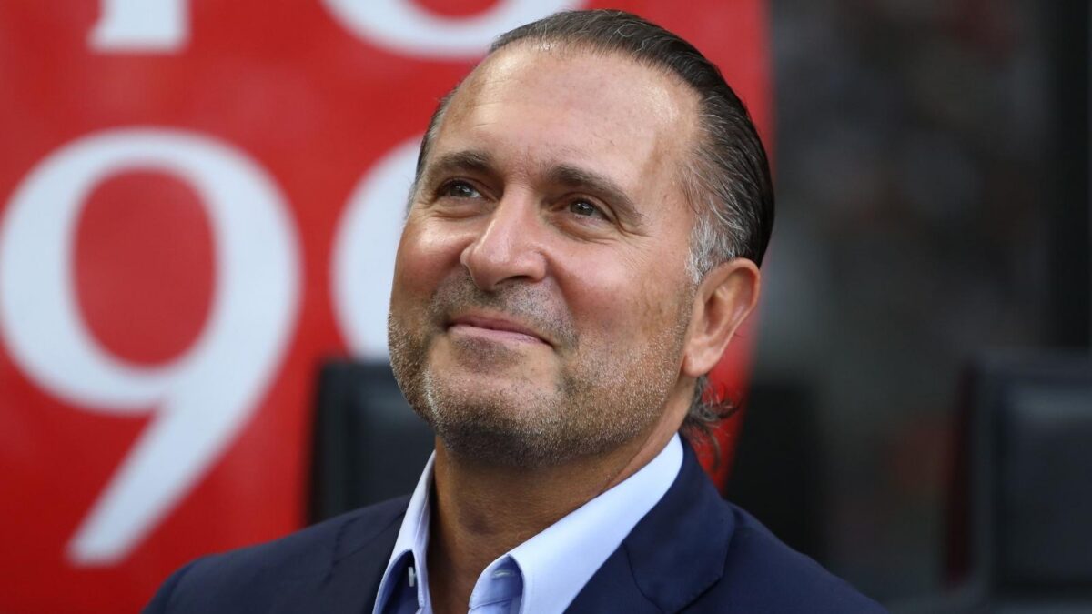 Gerry Cardinale in tribuna d'onore allo stadio San Siro durante una partita del Milan
