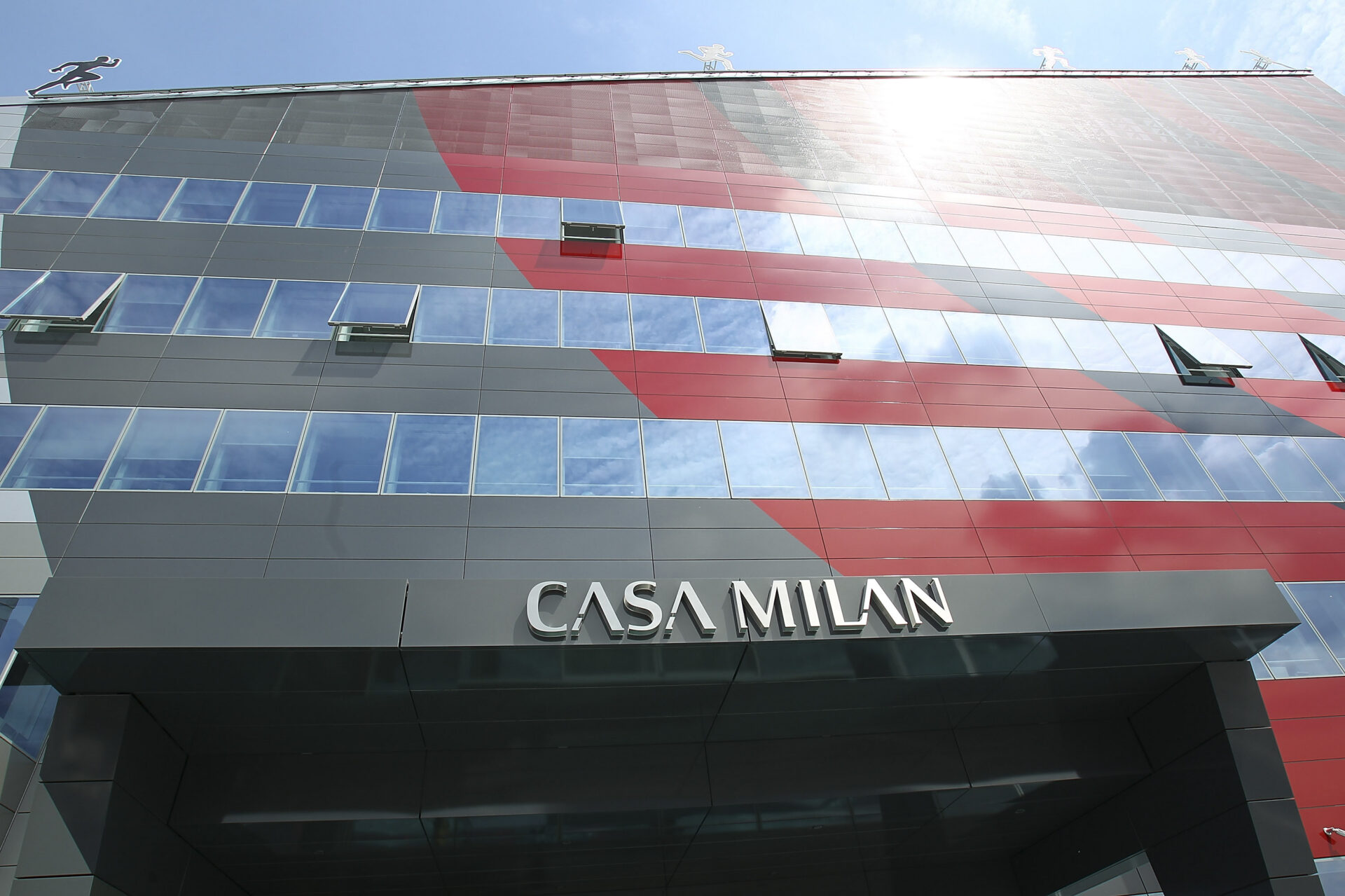 calciomercato milan smentisce moretto non ci risulta l offerta del diavolo per araujo da Pianetamilan.it calciomercato milan smentisce moretto non ci risulta l offerta del diavolo per araujo