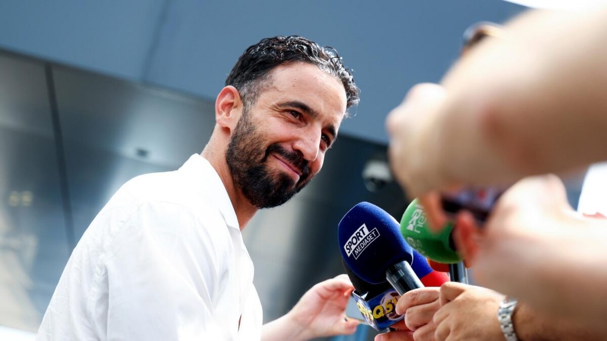 Rúben Amorim, nuovo allenatore AC Milan, al suo arrivo a Milano