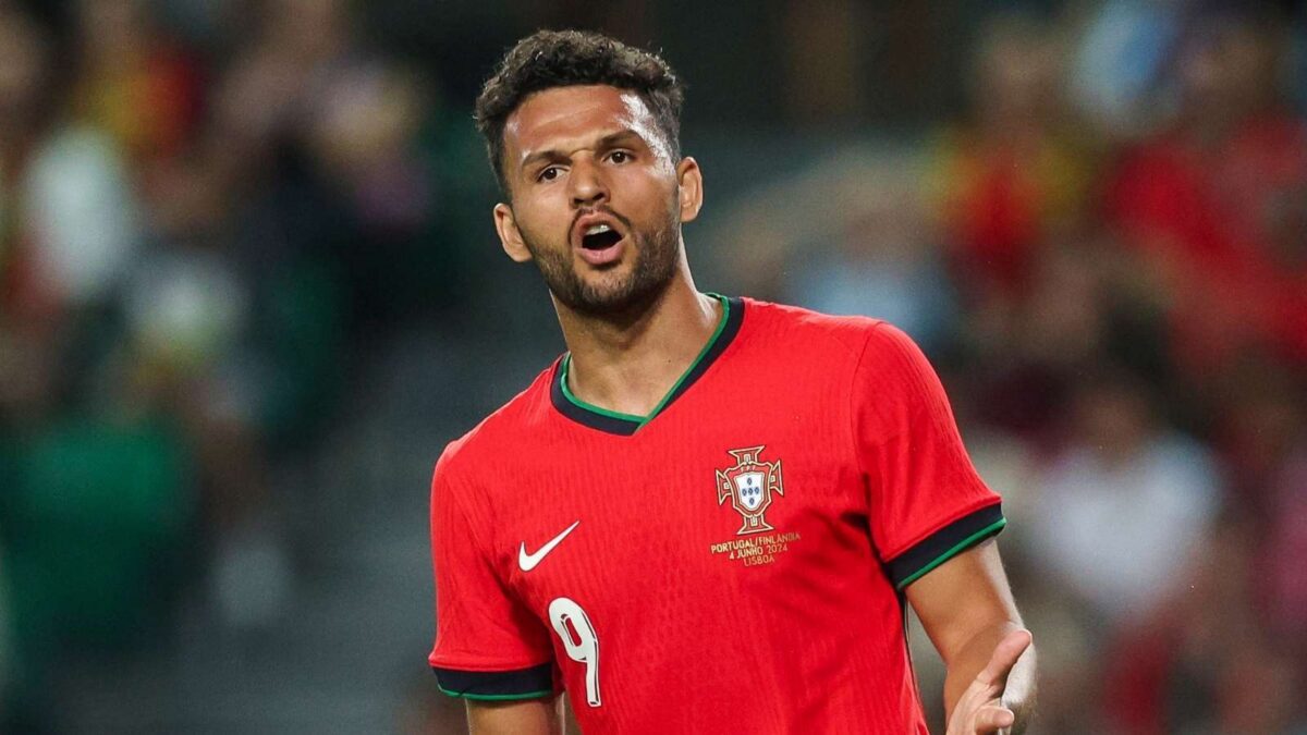 Gonçalo Ramos, attaccante AC Milan, qui con la maglia della Nazionale del Portogallo