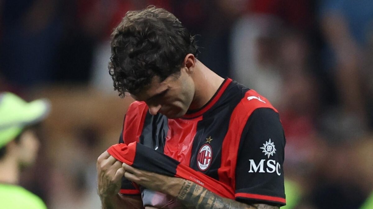 Christian Pulisic, attaccante AC Milan, ha rimediato un infortunio alla caviglia durante USA-Belgio 1-4 dei Mondiali
