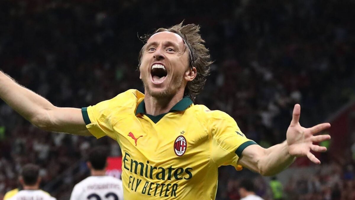 modri e il milan ai dettagli finali il mediano croato a un passo dal rinnovo con i rossoneri da Pianetamilan.it modri e il milan ai dettagli finali il mediano croato a un passo dal rinnovo con i rossoneri