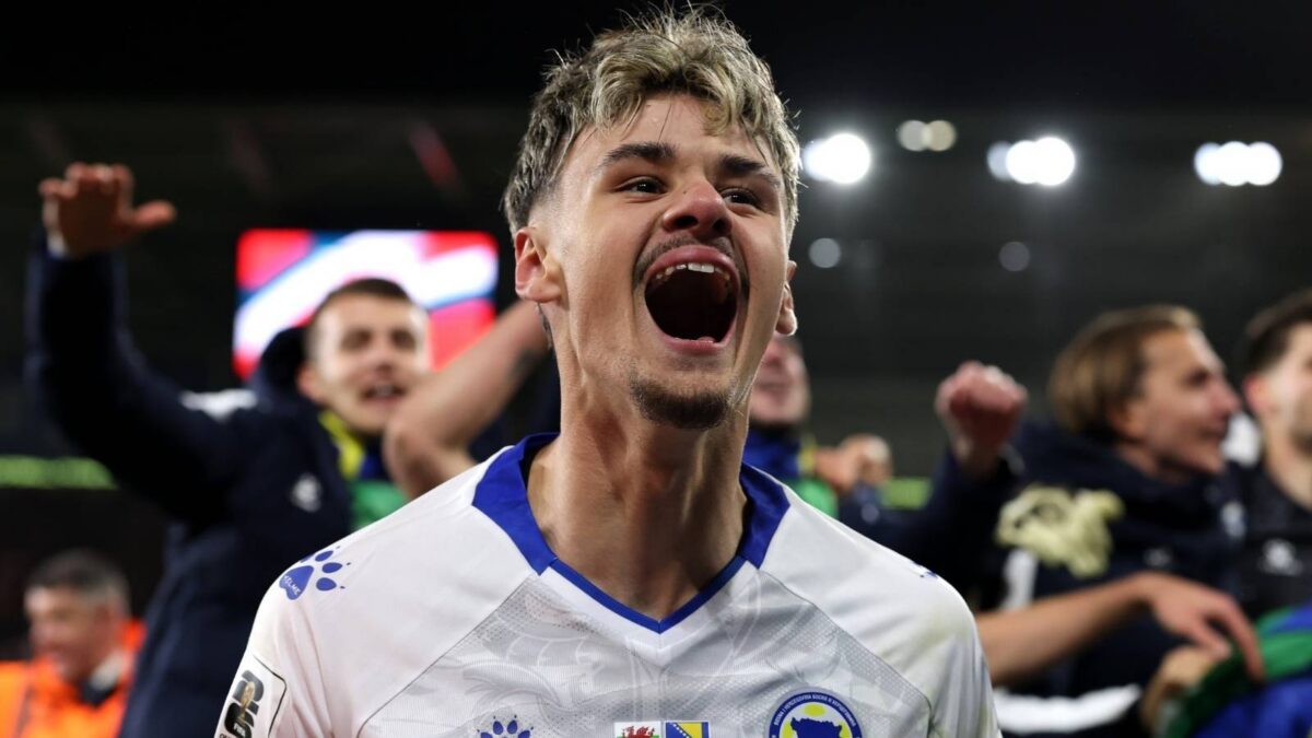 Kerim Alajbegović, attaccante Bayer Leverkusen, obiettivo del Milan per il calciomercato estivo 2026