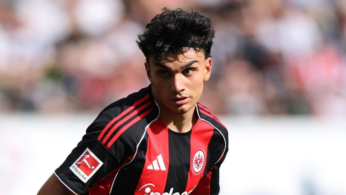 Can Uzun, centrocampista Eintracht Francoforte, è un obiettivo del Milan per il calciomercato estivo 2026