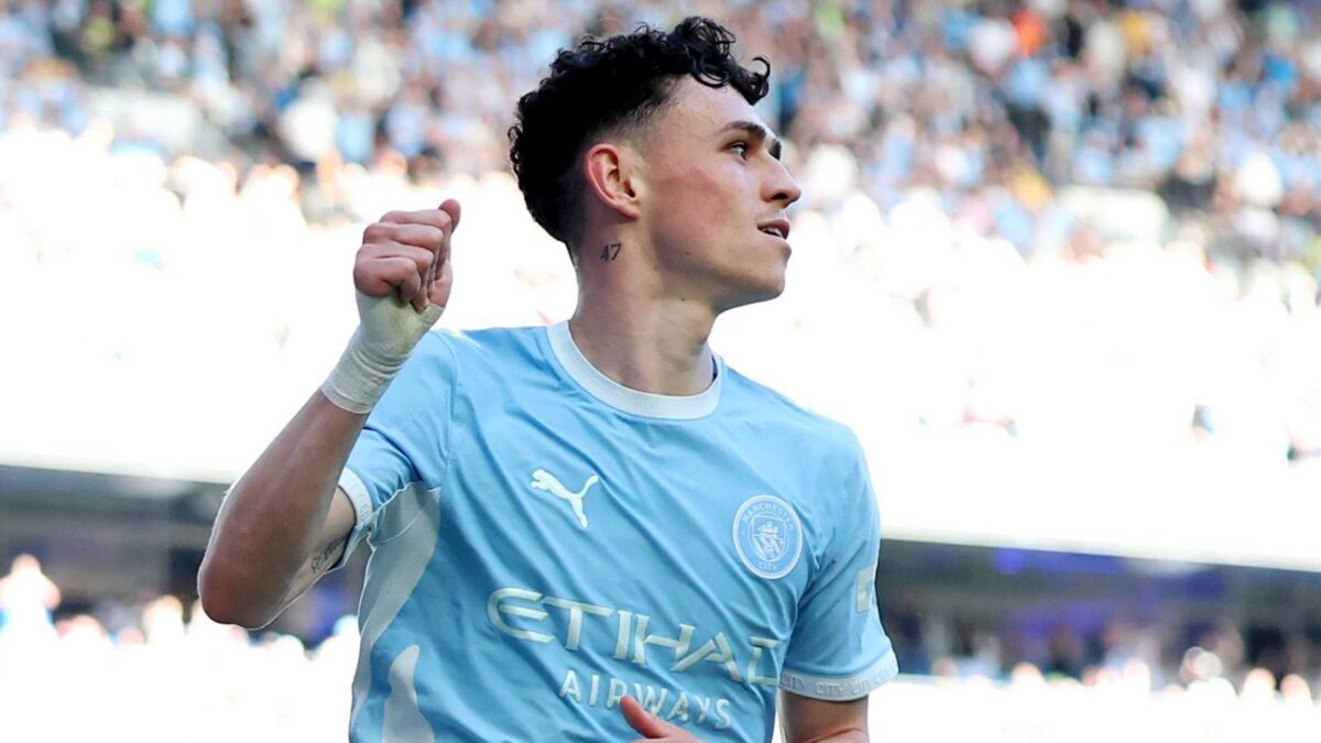 Phil Foden, centrocampista Manchester City, obiettivo del Milan per il calciomercato estivo 2026