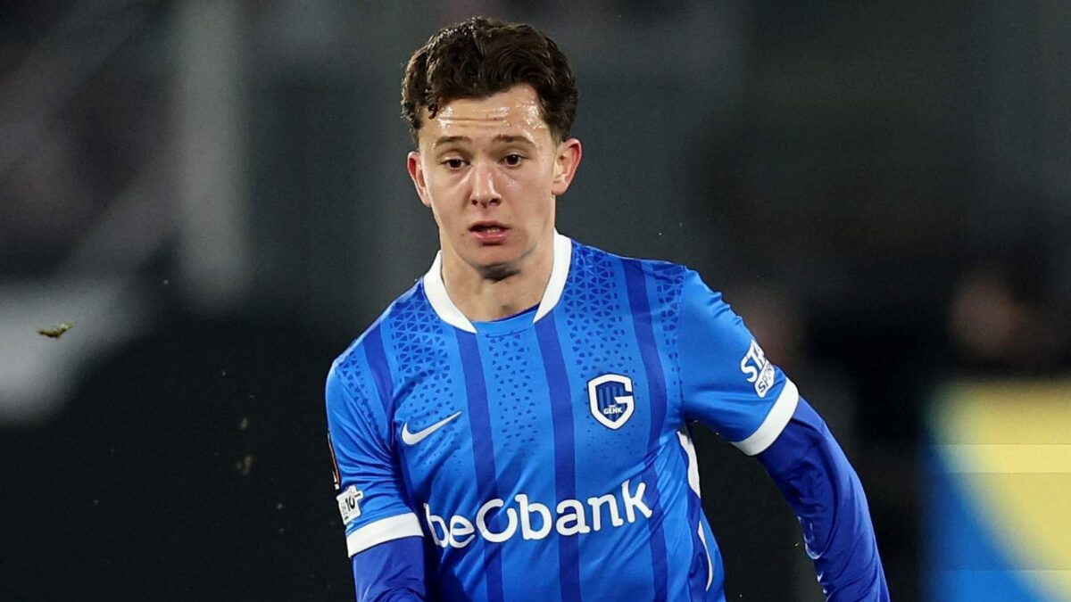 Kōnstantinos Karetsas, trequartista KRC Genk, è un obiettivo del Milan per il calciomercato estivo 2026